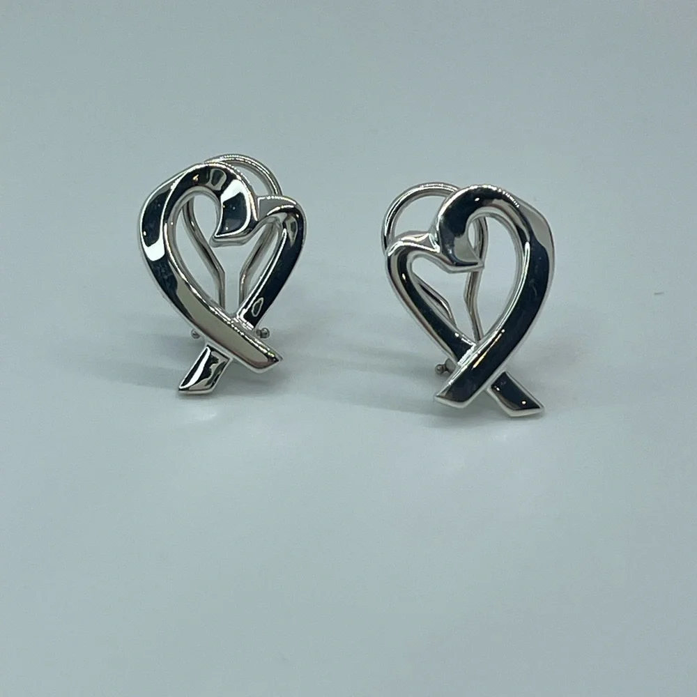 Tiffany & Co. Vintage Large Paloma Picasso Loving Heart Earrings - Picture 4 of 16